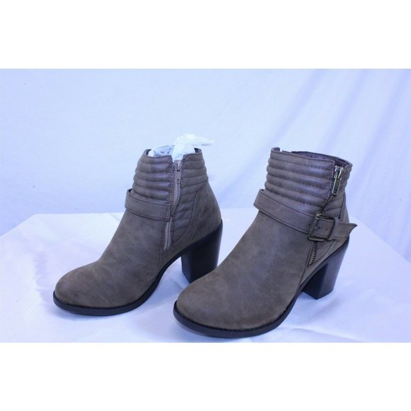 Women's Chunky Heel Ankle Booties Side Zip SZ 7 - Picture 1 of 8